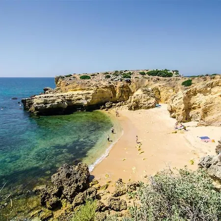 Ξενοδοχείο Barros 4*